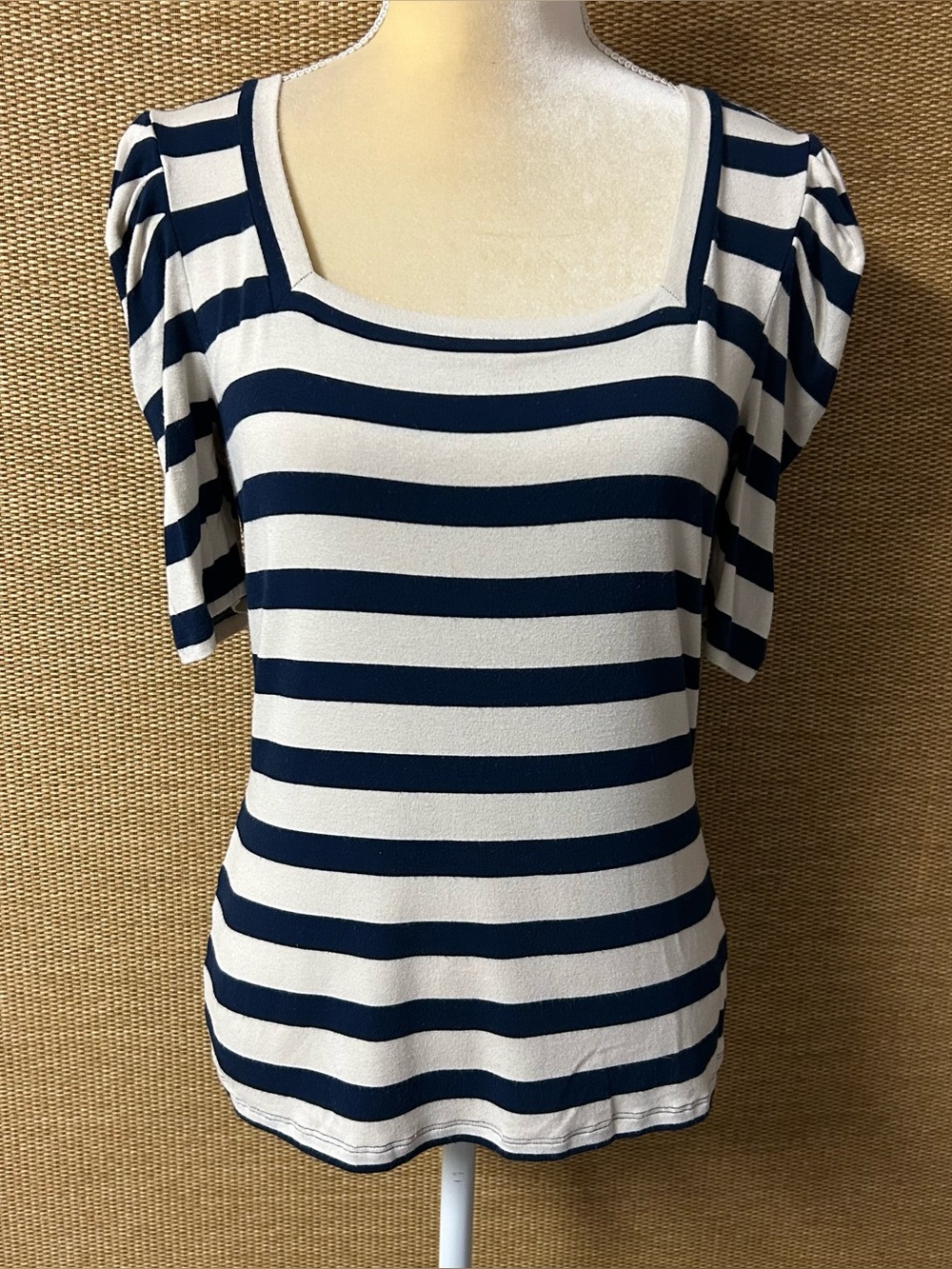 T Tahari Top Womens Small Navy Blue Cream Stripe